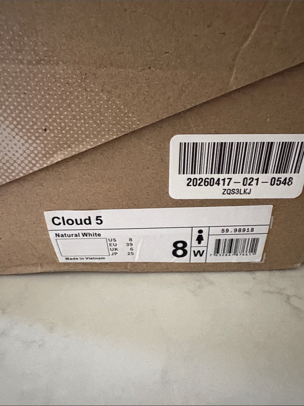On Running Cloud 5 Shoes in Natural White